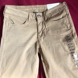 American Eagle Super Stretch Khaki Jegging